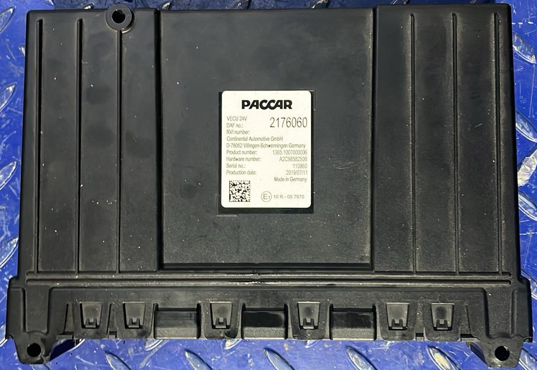 DAF XF CF VECU Control Unit Module 2176060 - Kontrollenhet: bild 2 DAF XF CF VECU Control Unit Module 2176060 - Kontrollenhet: bild 2