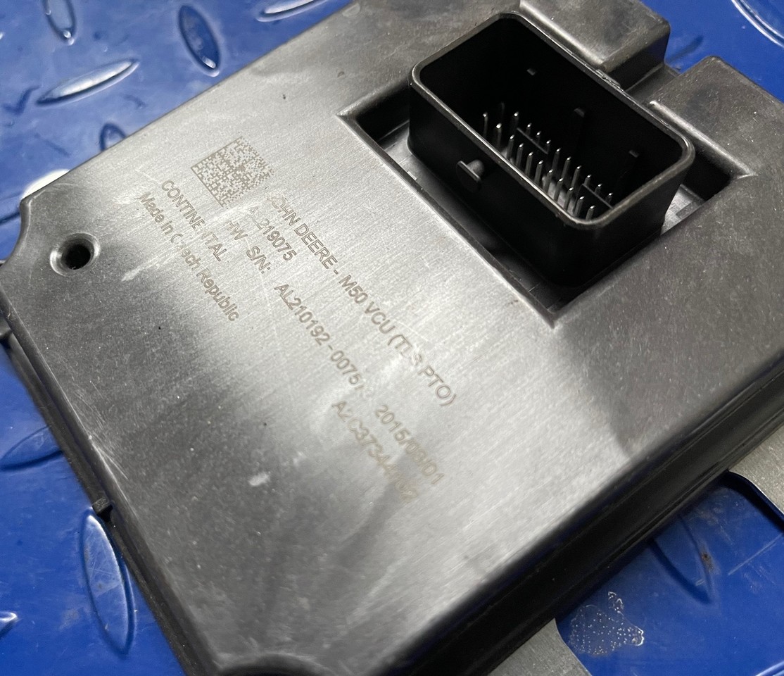 John Deere M50 radar unit AL219075 - Kontrollenhet för Lantbruksmaskiner: bild 2 John Deere M50 radar unit AL219075 - Kontrollenhet för Lantbruksmaskiner: bild 2