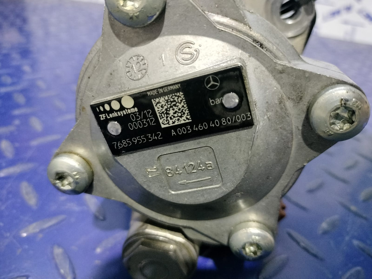 MERCEDES-BENZ  - Styrpump för Lastbil: bild 3 MERCEDES-BENZ  - Styrpump för Lastbil: bild 3