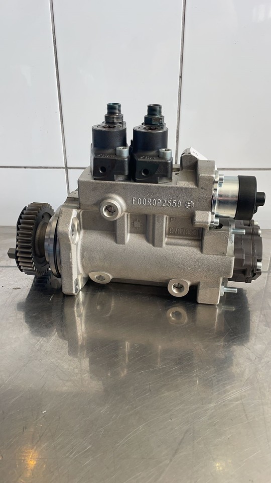 Mercedes Actros MP4 Injection Pump A4700900850 - Bränslepump för Lastbil: bild 4 Mercedes Actros MP4 Injection Pump A4700900850 - Bränslepump för Lastbil: bild 4