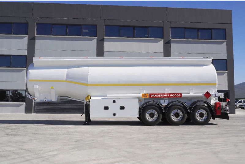 Diversen EFEMMAK Fuel tank semi-trailer 36.000 liter ADR - Tanktrailer: bild 1 Diversen EFEMMAK Fuel tank semi-trailer 36.000 liter ADR - Tanktrailer: bild 1