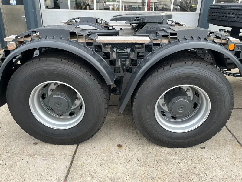 Ny Dragbil Mercedes-Benz Actros 3340 S 6x4 Tractor Head: bild 11 Ny Dragbil Mercedes-Benz Actros 3340 S 6x4 Tractor Head: bild 11