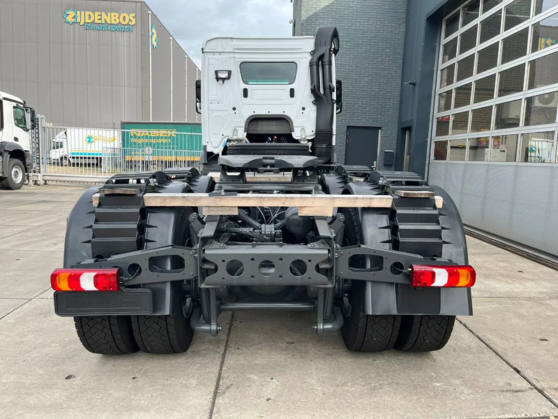 Mercedes-Benz Actros 3340 S 6x4 Tractor Head - Dragbil: bild 5 Mercedes-Benz Actros 3340 S 6x4 Tractor Head - Dragbil: bild 5