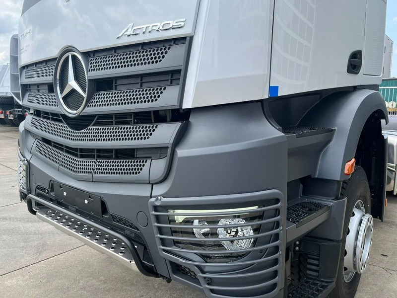 Ny Dragbil Mercedes-Benz Actros 3348 S 6x4 Tractor Head: bild 11 Ny Dragbil Mercedes-Benz Actros 3348 S 6x4 Tractor Head: bild 11