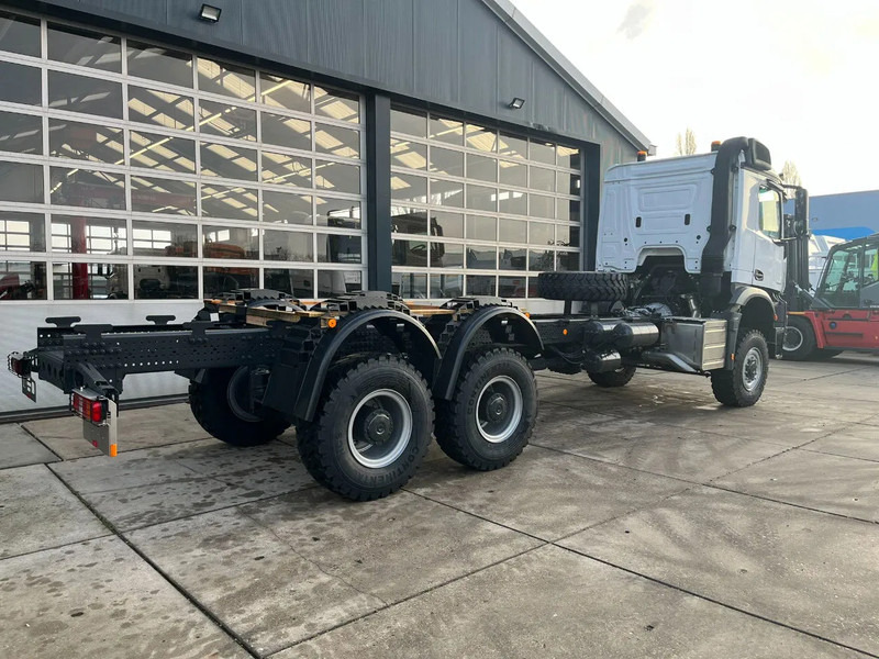 Mercedes-Benz Arocs 3340 A 6x6 Chassis cabin - Chassi lastbil: bild 5 Mercedes-Benz Arocs 3340 A 6x6 Chassis cabin - Chassi lastbil: bild 5