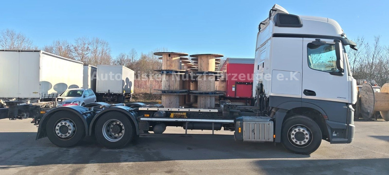 Mercedes-Benz ActrosL 2545LL*Mildner BDF MIDI 782 - Containerbil/ Växelflak lastbil: bild 4 Mercedes-Benz ActrosL 2545LL*Mildner BDF MIDI 782 - Containerbil/ Växelflak lastbil: bild 4