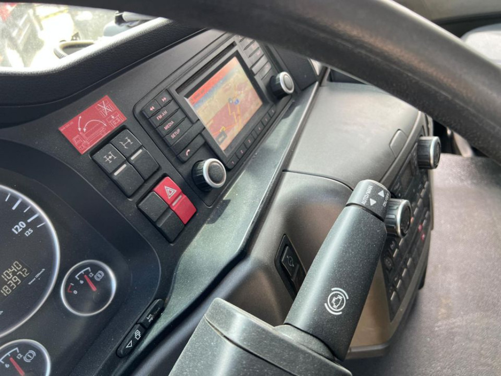 MAN TG-S 35.480 8x4 BL Abrollkipper mit Kran Penz-15L9.80+Meiller RK 30.60L Lenk-Lift Achse - Lastväxlare lastbil, Kranbil: bild 5 MAN TG-S 35.480 8x4 BL Abrollkipper mit Kran Penz-15L9.80+Meiller RK 30.60L Lenk-Lift Achse - Lastväxlare lastbil, Kranbil: bild 5