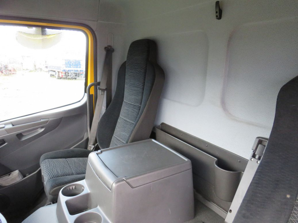 MERCEDES-BENZ Atego 1224 L  Pritsche LBW - Kapellbil: bild 2 MERCEDES-BENZ Atego 1224 L  Pritsche LBW - Kapellbil: bild 2