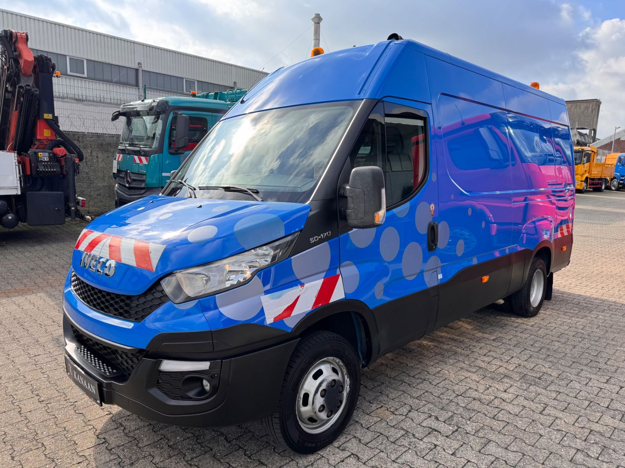 Iveco Daily Kasten 50 C 170 Werkstattwagen SORTIMO - Skåpbil: bild 2 Iveco Daily Kasten 50 C 170 Werkstattwagen SORTIMO - Skåpbil: bild 2