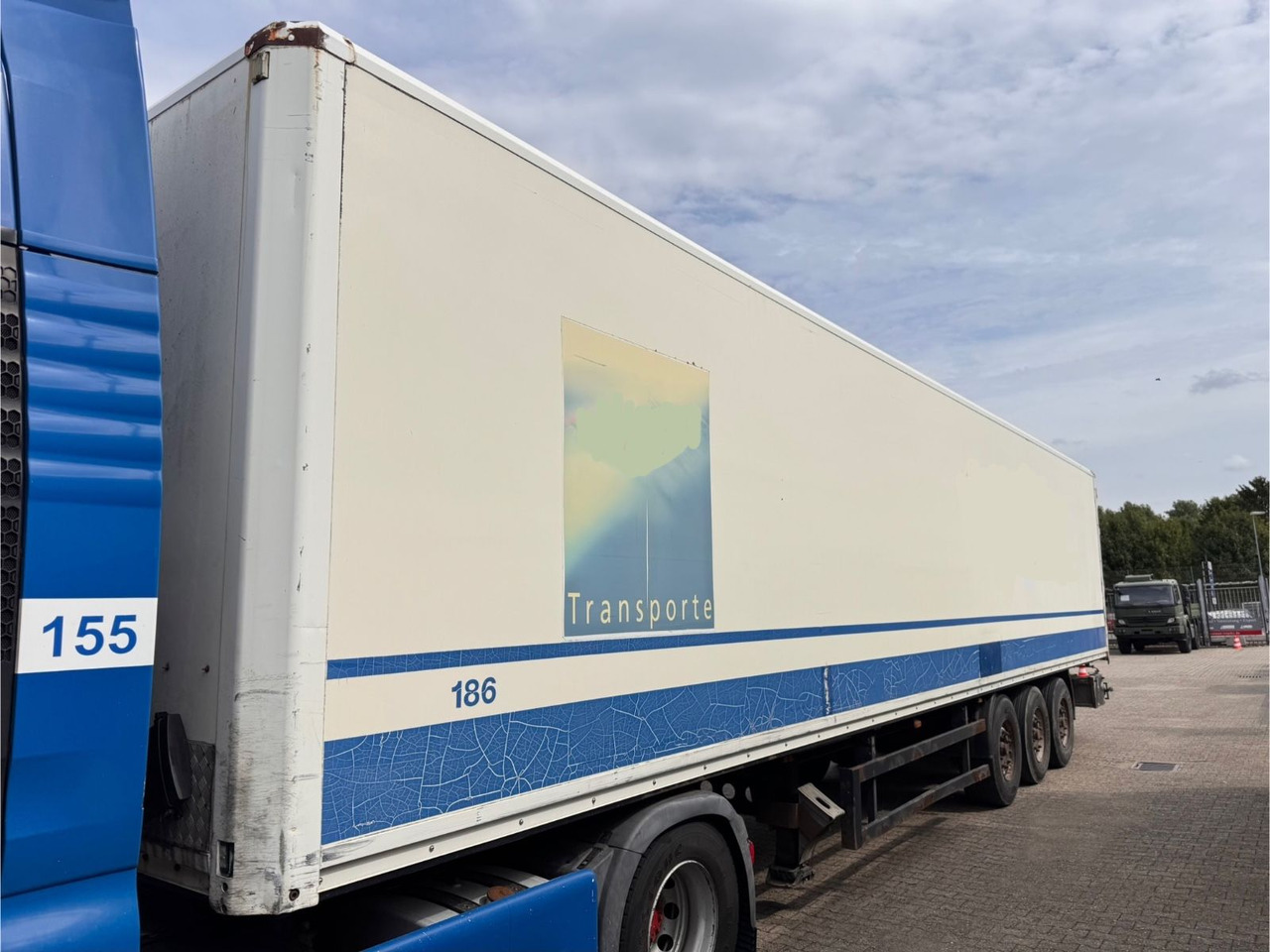 Kögel SPKH 24 Koffer 3-Achser - Skåp semitrailer: bild 3 Kögel SPKH 24 Koffer 3-Achser - Skåp semitrailer: bild 3