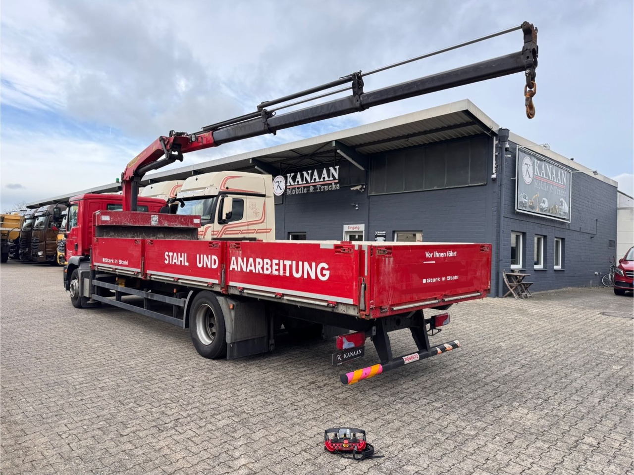 MAN TGM 18.340 Langmaterial Palfinger PK13001K Funk - Kranbil: bild 3 MAN TGM 18.340 Langmaterial Palfinger PK13001K Funk - Kranbil: bild 3