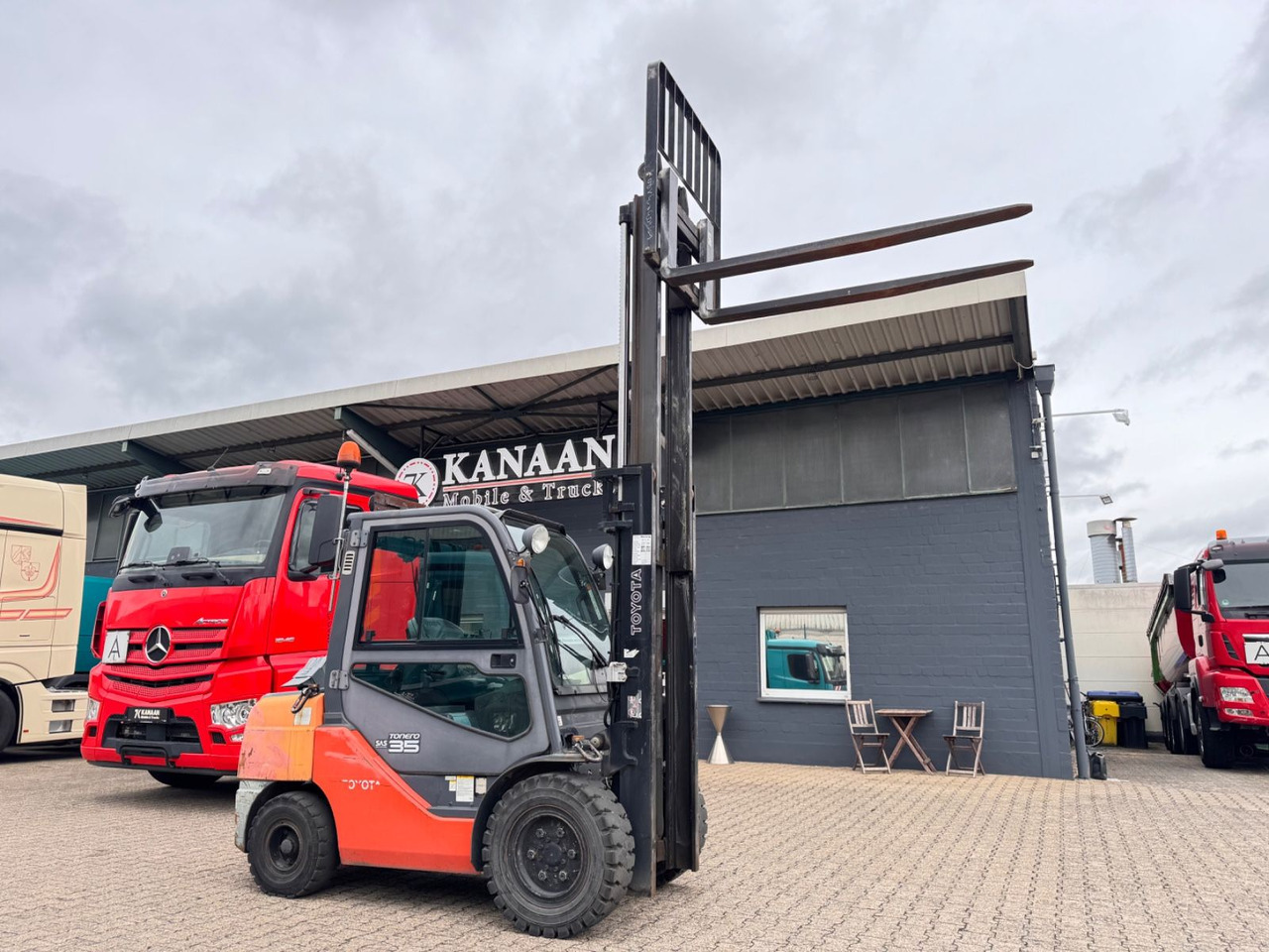 Toyota Tonero 35 Diesel Stapler 3.274h Sideshift - Dieseltruck: bild 3 Toyota Tonero 35 Diesel Stapler 3.274h Sideshift - Dieseltruck: bild 3