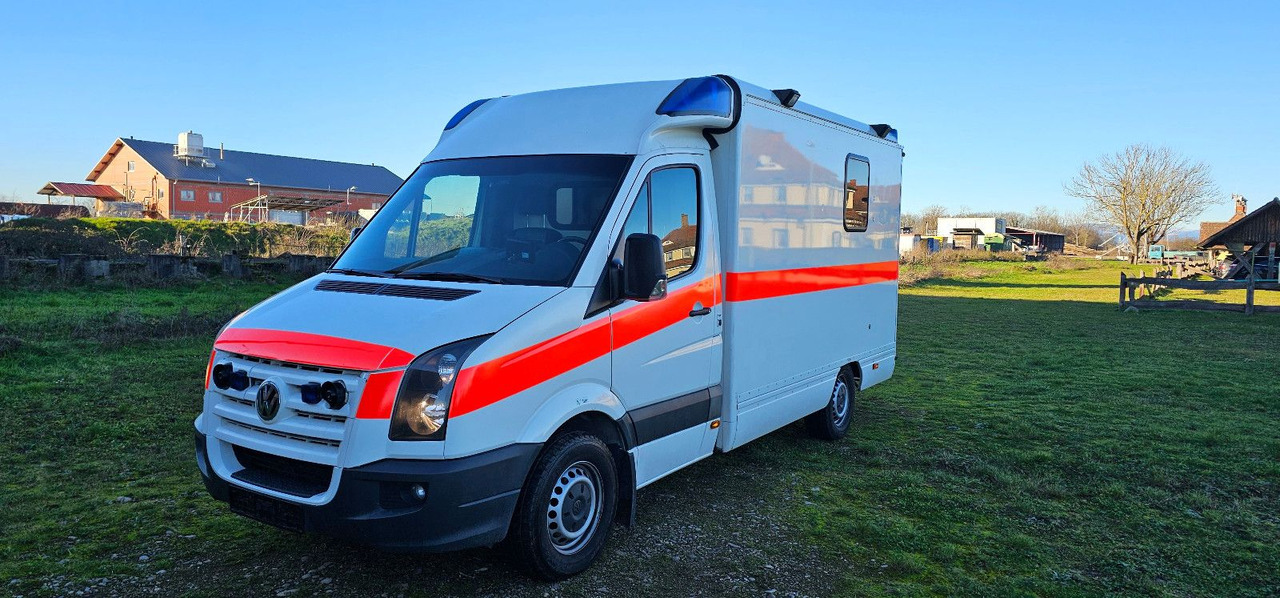 Volkswagen Crafter ELW Rettungswagen Camper Van - Ambulans: bild 2 Volkswagen Crafter ELW Rettungswagen Camper Van - Ambulans: bild 2