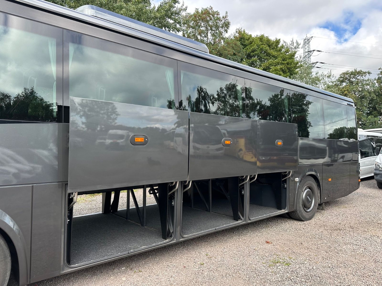 Iveco EVADYS H (55 Sitze*Schalt*176 tKm) - Minibuss, Persontransport: bild 5 Iveco EVADYS H (55 Sitze*Schalt*176 tKm) - Minibuss, Persontransport: bild 5