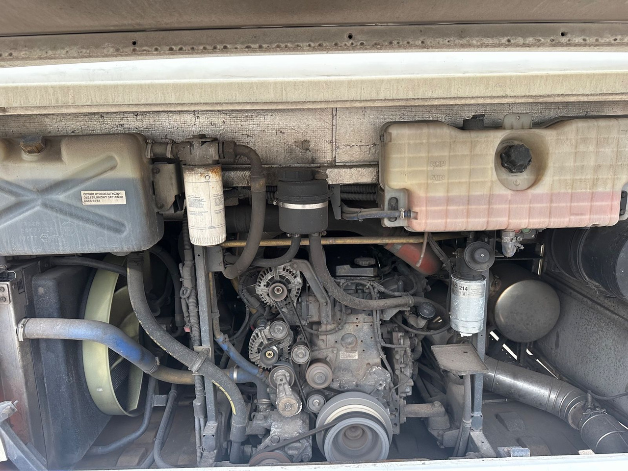 Iveco Irisbus Crossway LE SFR 152 DE*100 km/h*Schalt Iveco Irisbus Crossway LE SFR 152 DE*100 km/h*Schalt - Stadsbuss: bild 4 Iveco Irisbus Crossway LE SFR 152 DE*100 km/h*Schalt Iveco Irisbus Crossway LE SFR 152 DE*100 km/h*Schalt - Stadsbuss: bild 4