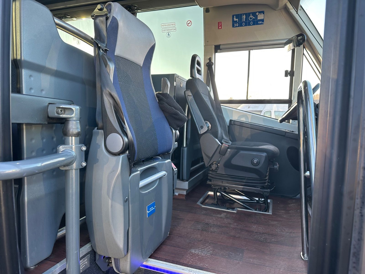 Iveco Maximo 70c18 (TOP*7.5t) Rosero/ Rapido - Minibuss, Persontransport: bild 3 Iveco Maximo 70c18 (TOP*7.5t) Rosero/ Rapido - Minibuss, Persontransport: bild 3