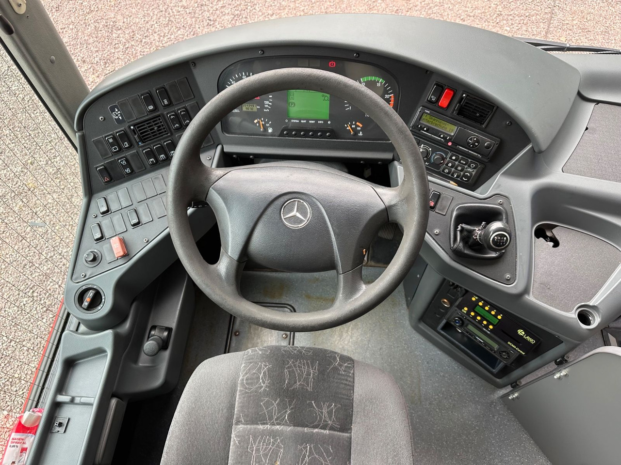 Förortsbuss Mercedes-Benz O550 Integro (56 Sitze*Klima*Schalt): bild 15