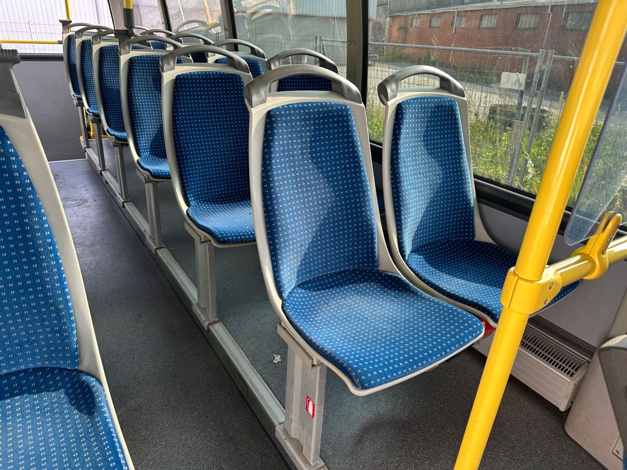 Mercedes-Benz O818 D TeamstarCity (AC*wenig km*Euro 5) Rapido - Minibuss, Persontransport: bild 5 Mercedes-Benz O818 D TeamstarCity (AC*wenig km*Euro 5) Rapido - Minibuss, Persontransport: bild 5