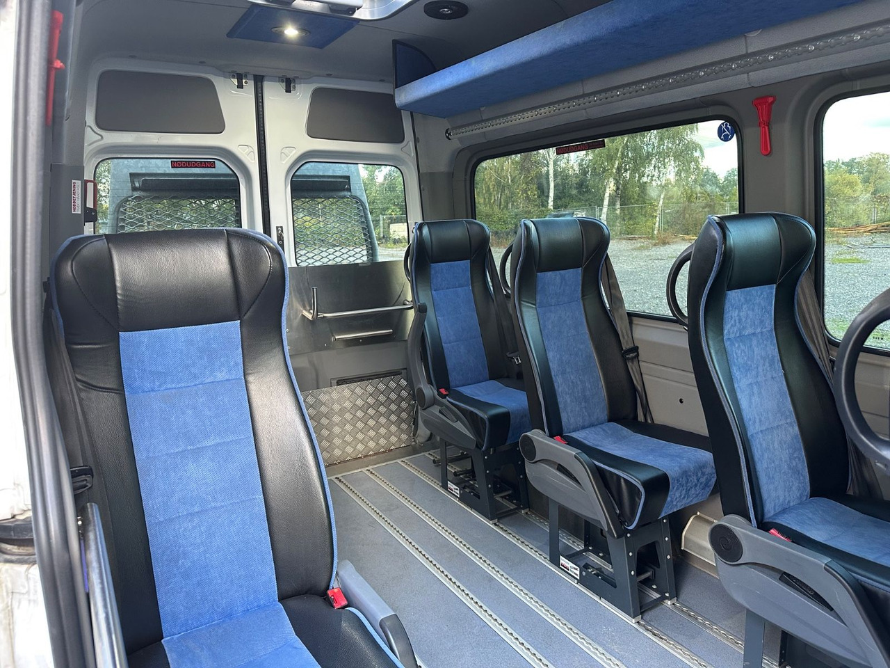 Mercedes-Benz Sprinter 316 CDi (wenig Km*Motor Neu) - Minibuss, Persontransport: bild 4 Mercedes-Benz Sprinter 316 CDi (wenig Km*Motor Neu) - Minibuss, Persontransport: bild 4