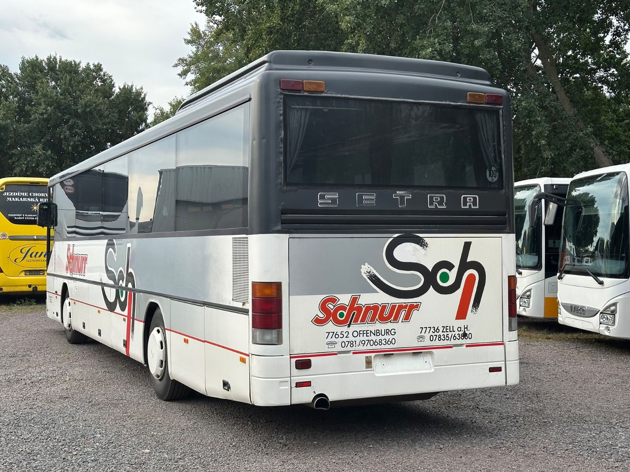 Setra S 315 UL (56 Sitze*Klima*Schalt*TOP) - Förortsbuss: bild 2 Setra S 315 UL (56 Sitze*Klima*Schalt*TOP) - Förortsbuss: bild 2