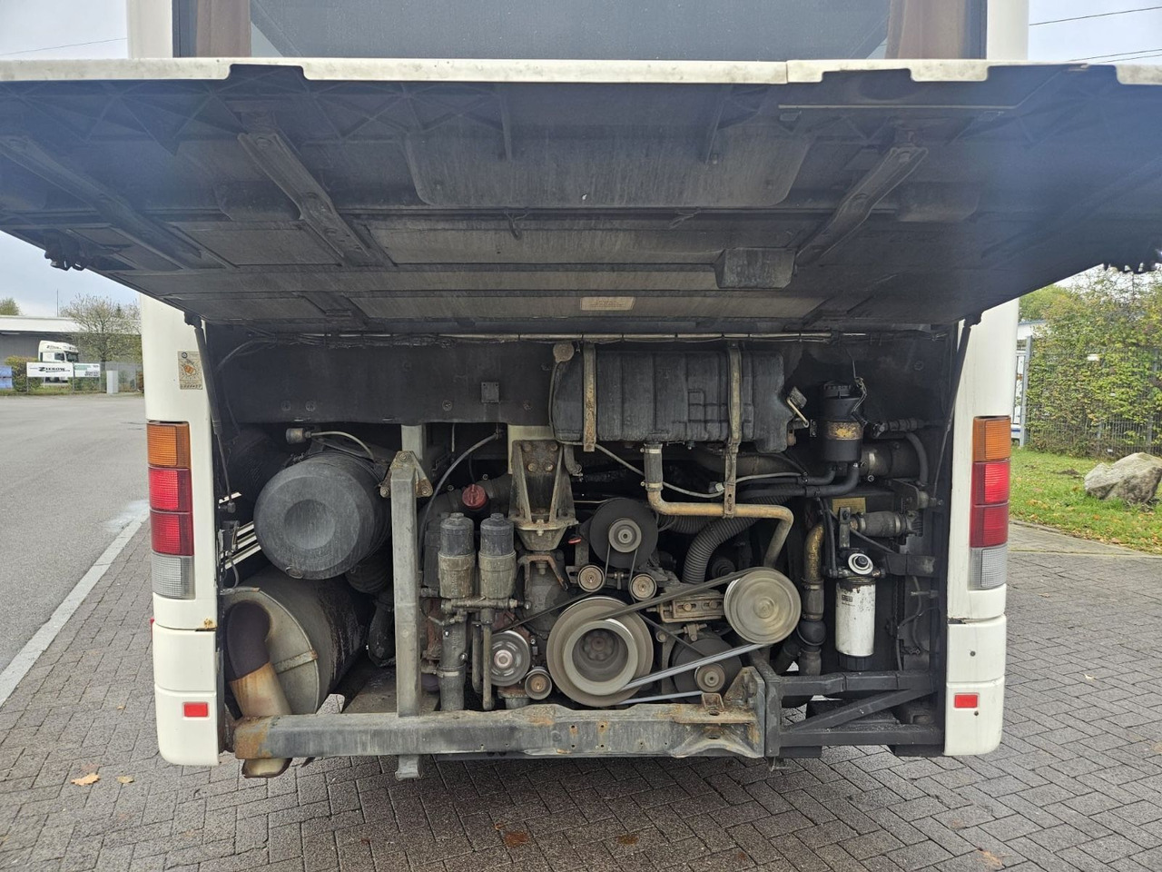 Setra S 317 UL (66 Sitze*Schalt*TOP) - Förortsbuss: bild 3 Setra S 317 UL (66 Sitze*Schalt*TOP) - Förortsbuss: bild 3