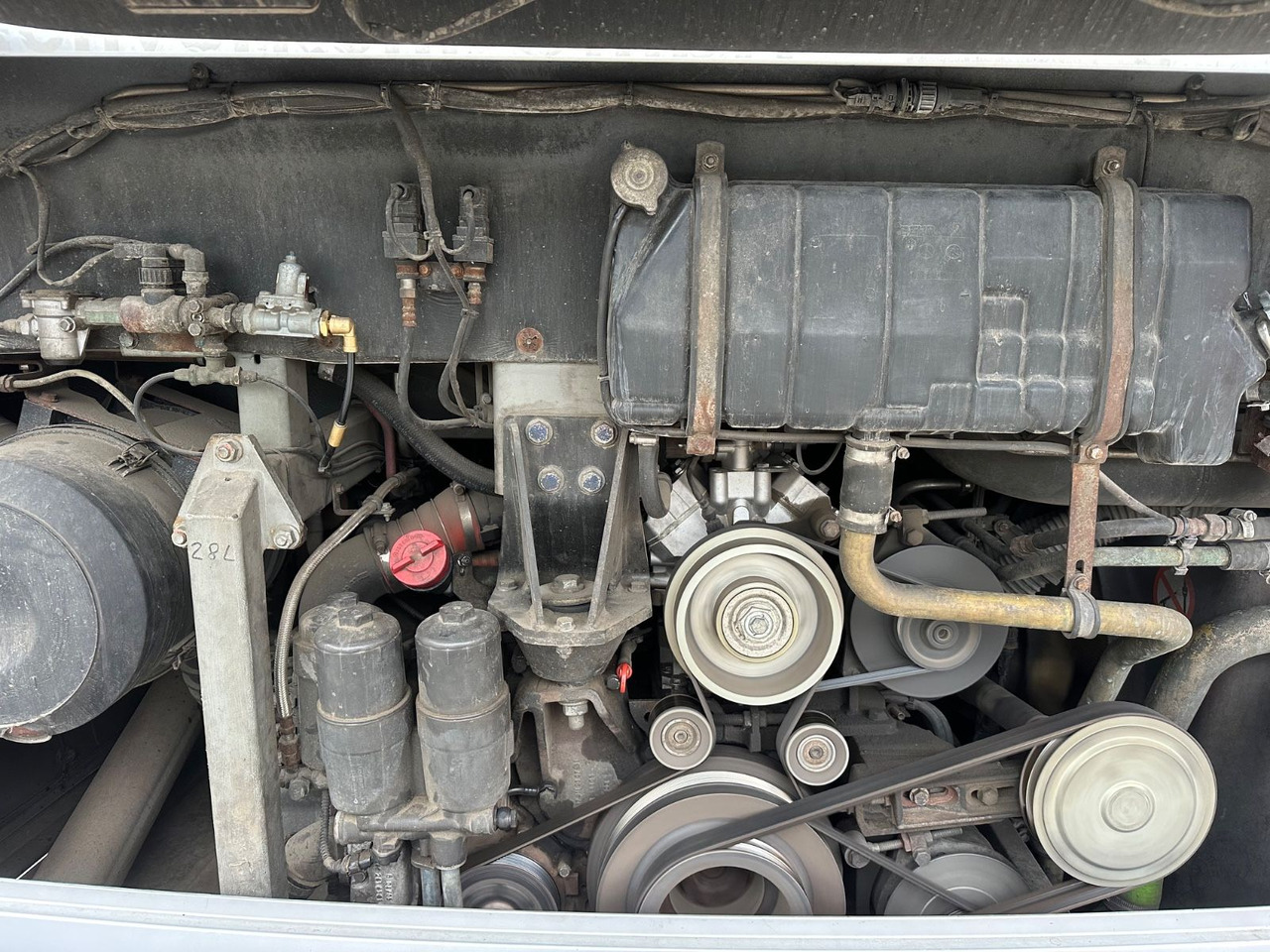 Setra S 415 GT (original Euro 4*Küche*WC) - Turistbuss: bild 4 Setra S 415 GT (original Euro 4*Küche*WC) - Turistbuss: bild 4