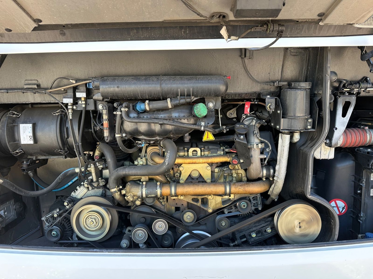 Setra S 415 LE Business (374 tKm*TOP) - Stadsbuss: bild 4 Setra S 415 LE Business (374 tKm*TOP) - Stadsbuss: bild 4