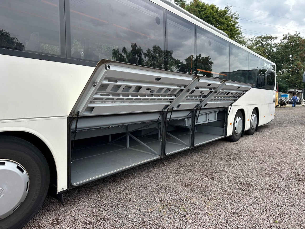 Setra S 417 UL (60 SchlafSitze*Klima) - Förortsbuss: bild 5 Setra S 417 UL (60 SchlafSitze*Klima) - Förortsbuss: bild 5