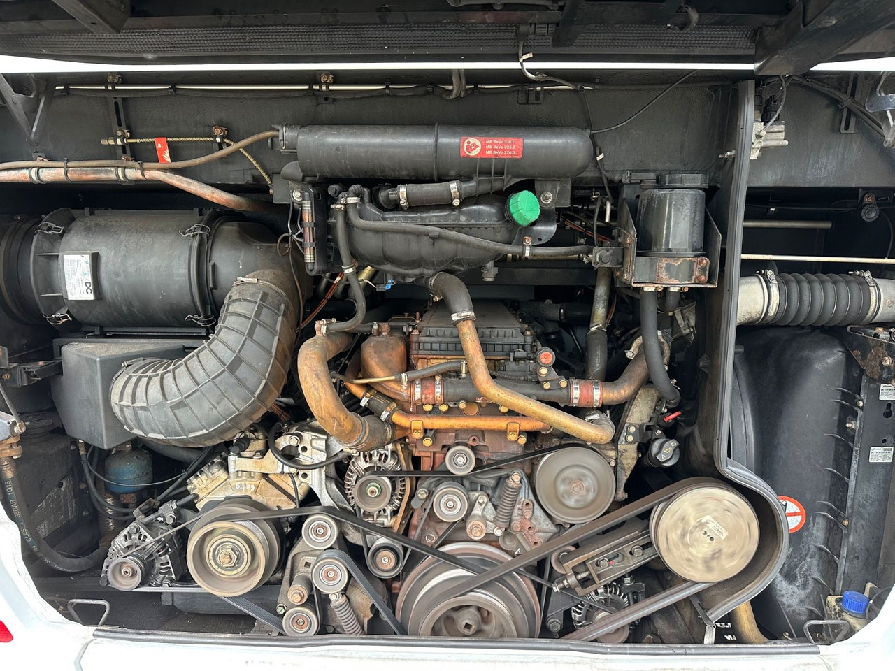 Setra S 511 HD (Küche*WC*DE-Bus*38 Sitze) - Turistbuss: bild 3 Setra S 511 HD (Küche*WC*DE-Bus*38 Sitze) - Turistbuss: bild 3