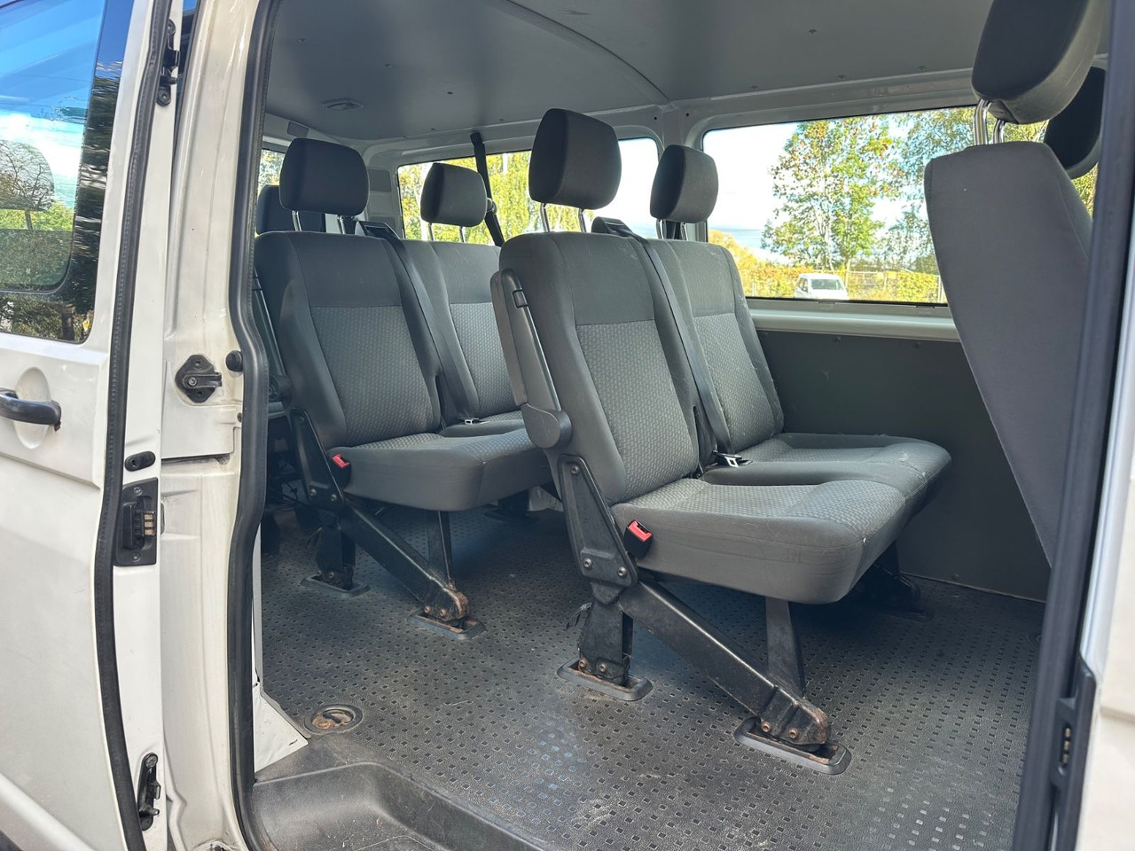 Volkswagen T5 Kombi - Persontransport: bild 4 Volkswagen T5 Kombi - Persontransport: bild 4