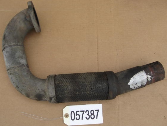 MERLO Auspuffrohr Nr. 057387 - Avgasrör för Teleskoplastar: bild 1 MERLO Auspuffrohr Nr. 057387 - Avgasrör för Teleskoplastar: bild 1